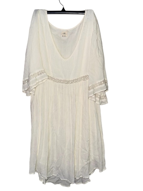 O'Neill Dresses & Skirts - O'Neill Cream V-Neck Lightweight Summer Dress